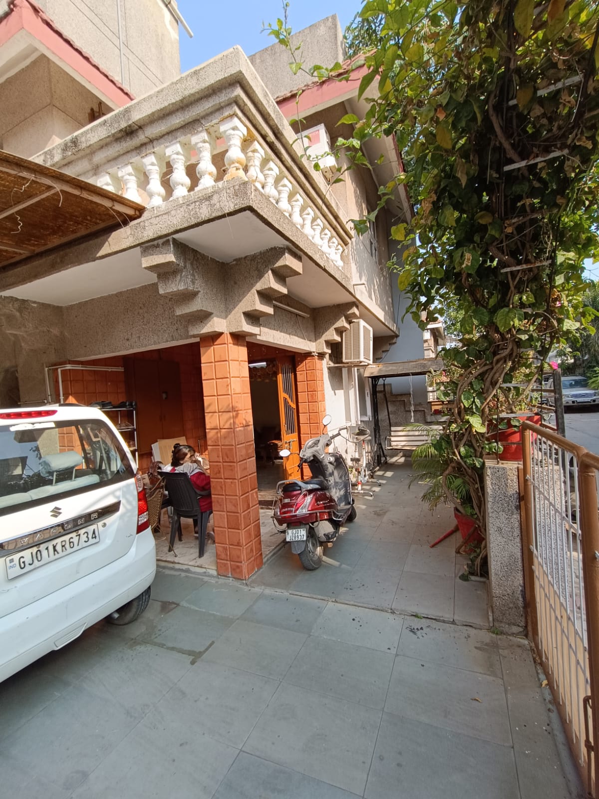 Bungalow for sale in Thaltej