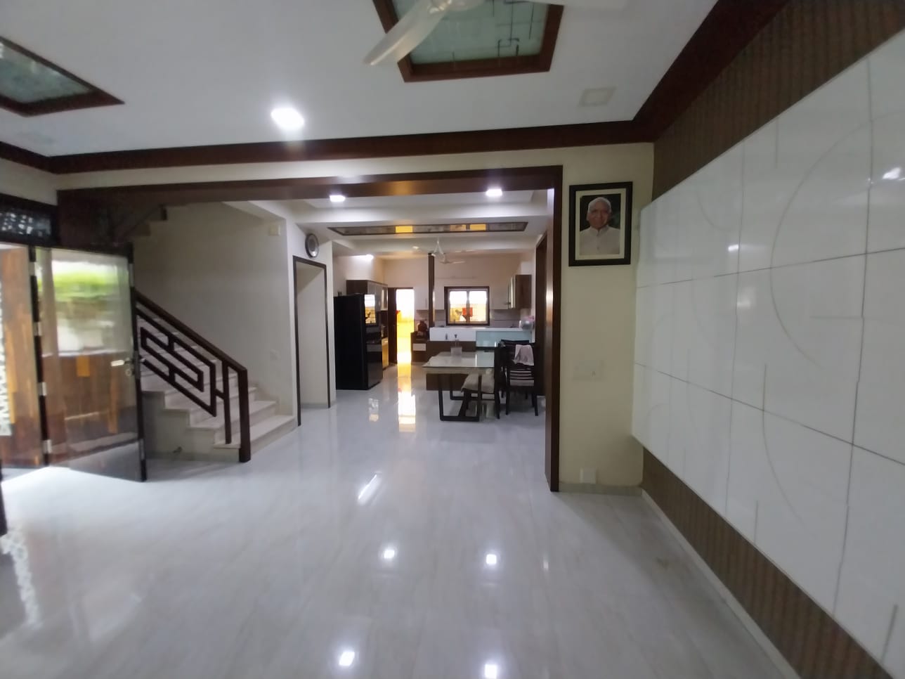 villa for sale in Sindhu Bhavan