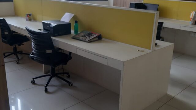 office for rent in thaltej